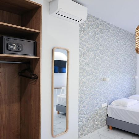 Uphill Unique Boutique Suites Skiathos-Stadt Exterior foto